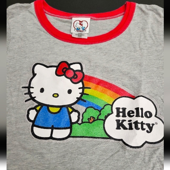 Hello Kitty T-shirt Youth size XL - Picture 2 of 3